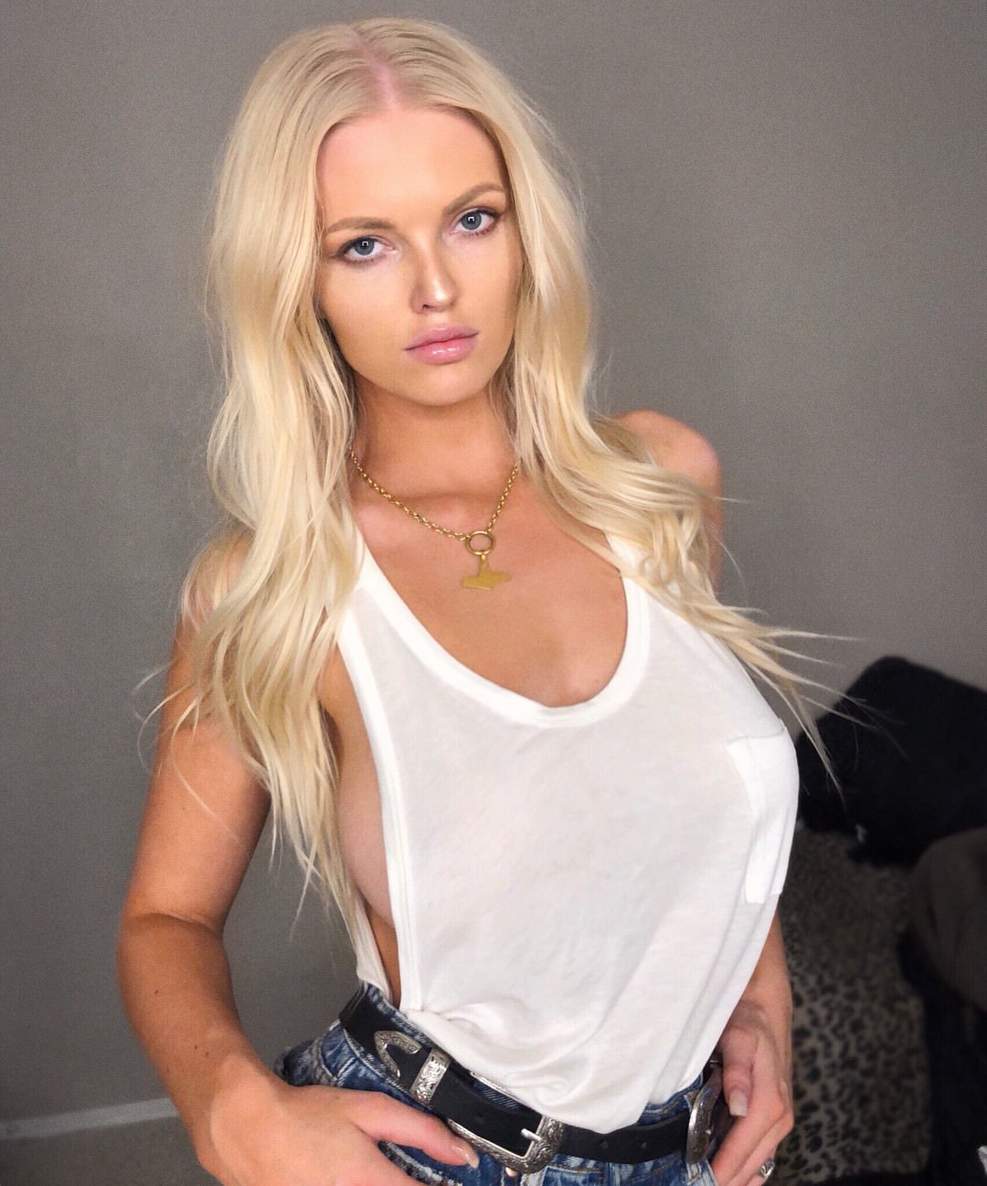 Zienna Eve