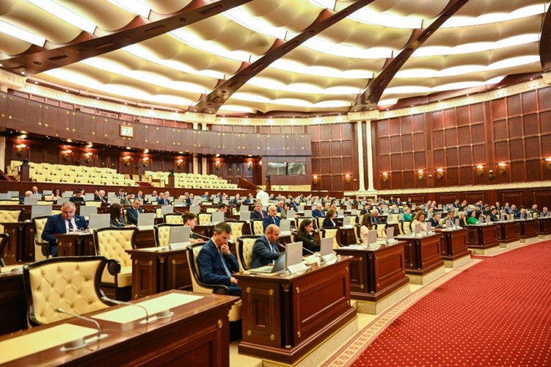 Korrupsiyaya qarşı mübarizə üzrə Komissiyanın üzvləri təyin edilib - SİYAHI