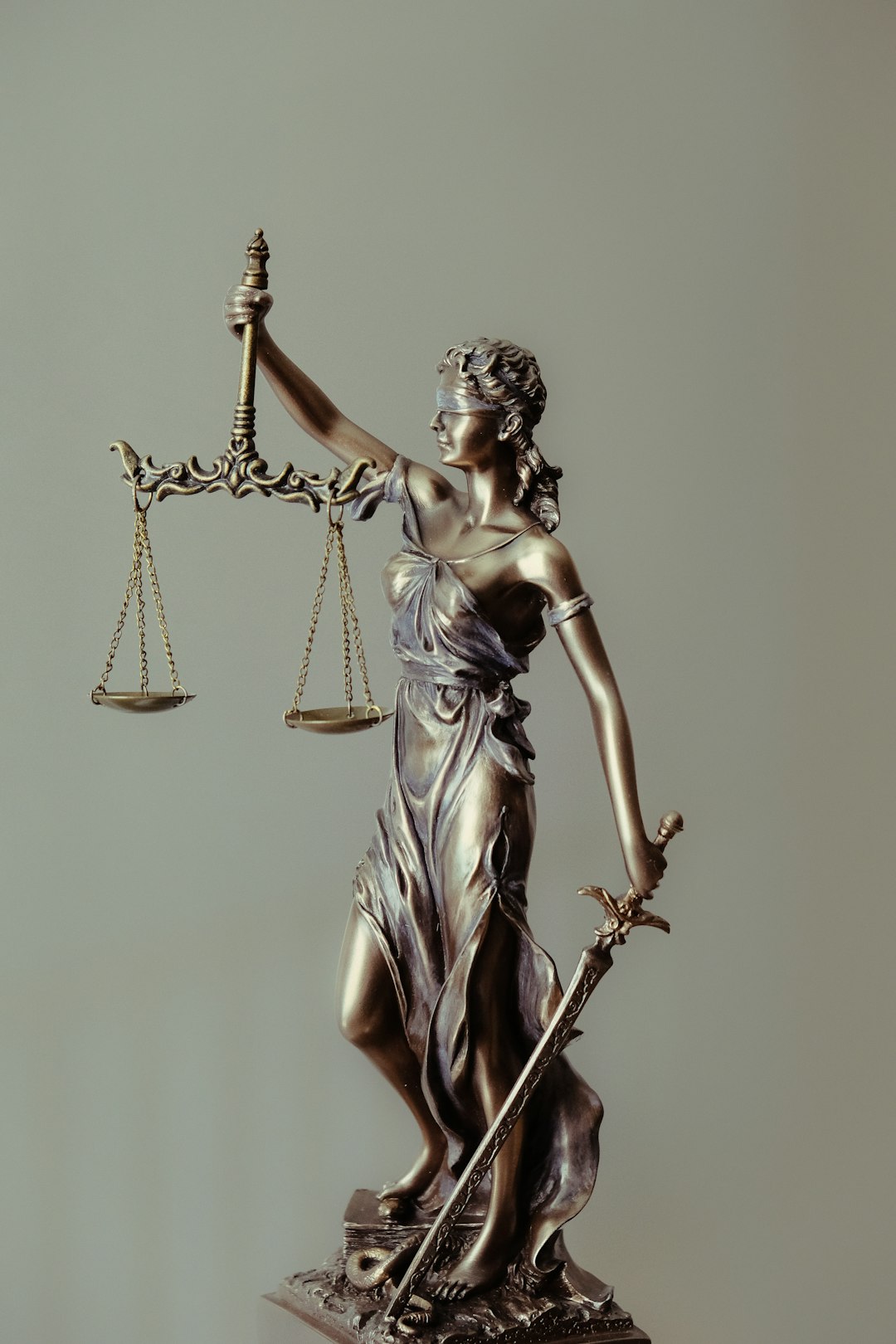 Building a Strong Legal Defense Strategy