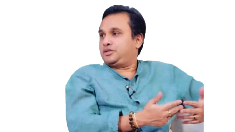 විපක්ෂයේ කොටස්වලට වන හිරිහැර අප උකුසු ඇසින් බලා සිටිනවා