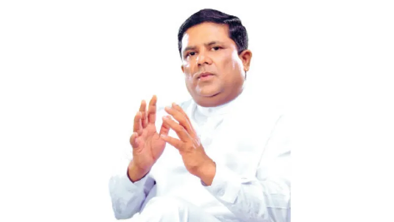 වැටුණු රට යළි ගොඩනැඟීමේ වැඩපිළිවෙළට එජාපය මුල පිරුවා
