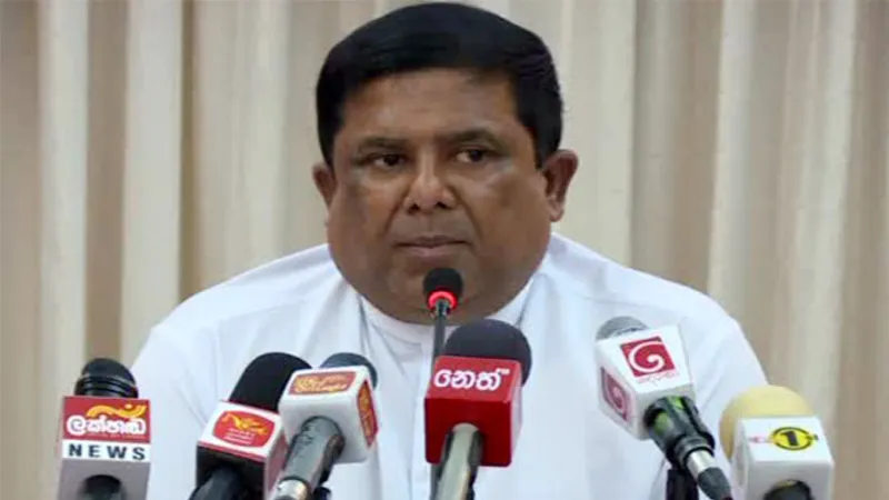 ජනතාව එජාපය වටා පෙළගැසෙමින් සිටිනවා