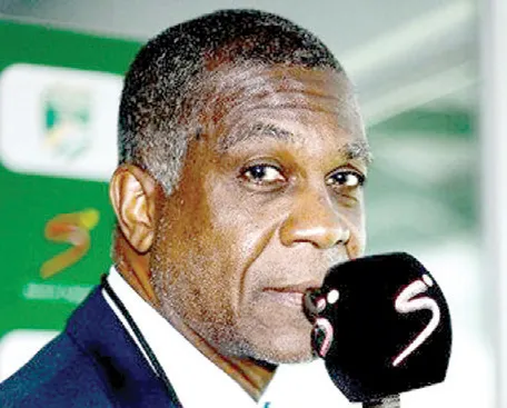 හෝල්ඩිං මයික්රෆෝනය අත්හරී