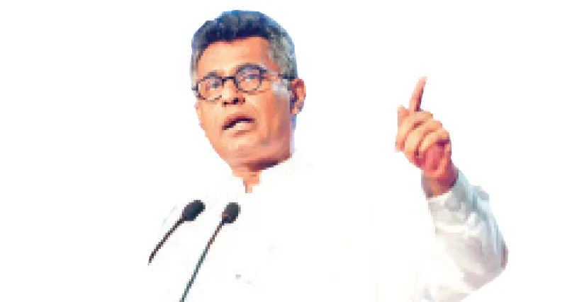 පොහොර නැව පිටුපස ඉන්නේ ආණ්ඩුවේ නිලධාරියකුගේ ඥාති සහෝදරයෙක්