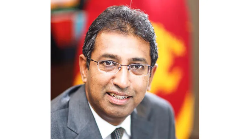 ගොවීන්ට අවශ්ය ඇවිදින මංතීරු නොවේ නිෂ්පාදන වැඩිදියුණුවට පහසුකම්