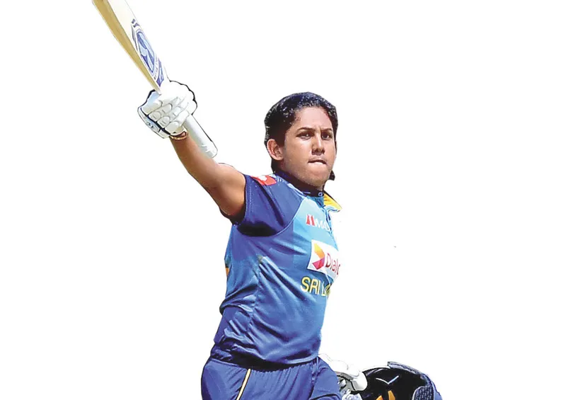 2022 ලෝක කුසලාන සුදුසුකම් ලැබීමේ සටනට චමරිගේ නායකත්වයෙන් කාන්තා පිල නම් කෙරේ