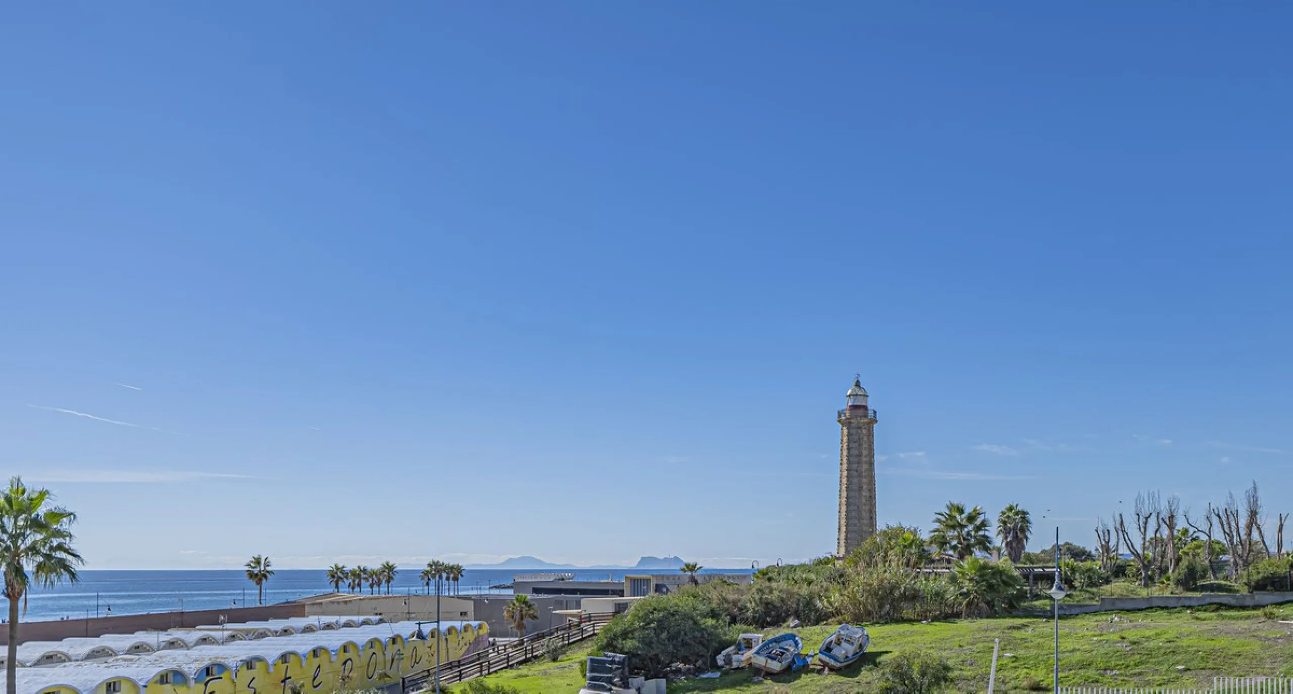 BEACHFRONT OPPORTUNITY WITH SEA VIEWS IN ESTEPONA