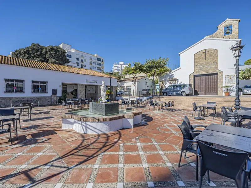 BEACHFRONT OPPORTUNITY WITH SEA VIEWS IN ESTEPONA