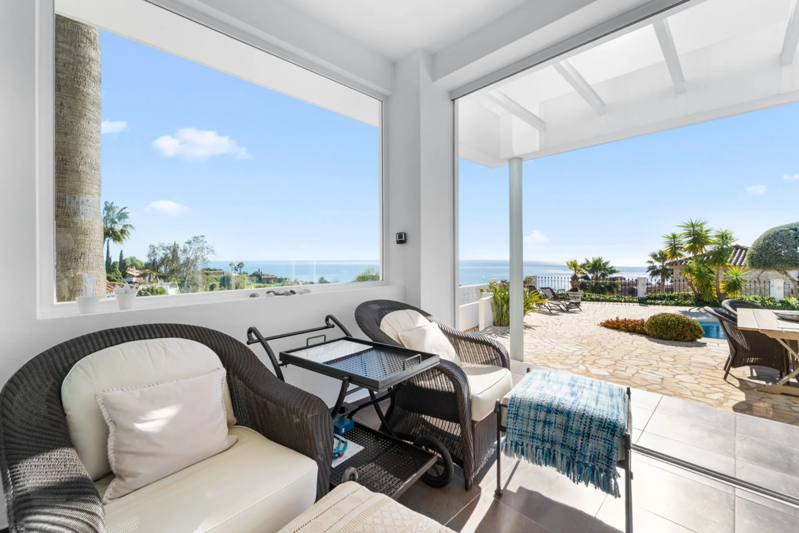 **Luxury Villa with Panoramic Sea Views in La Capellania**