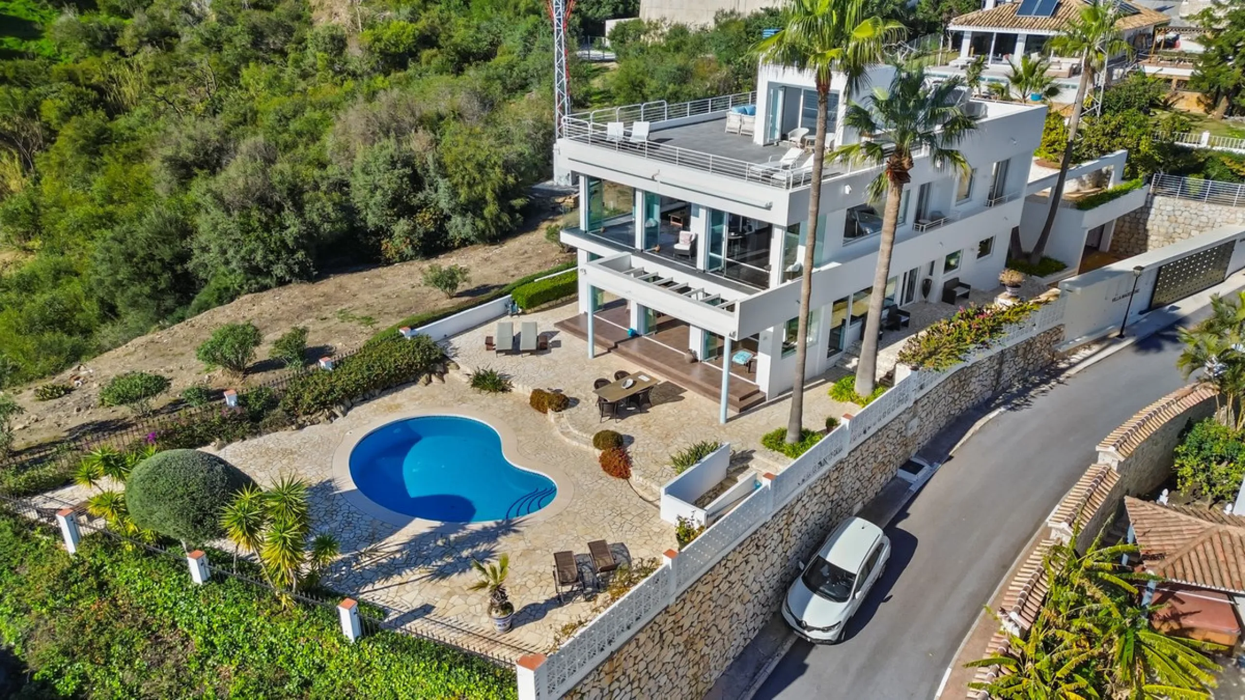 **Luxury Villa with Panoramic Sea Views in La Capellania**