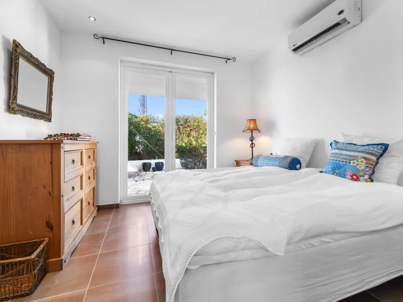 **Luxury Villa with Panoramic Sea Views in La Capellania**