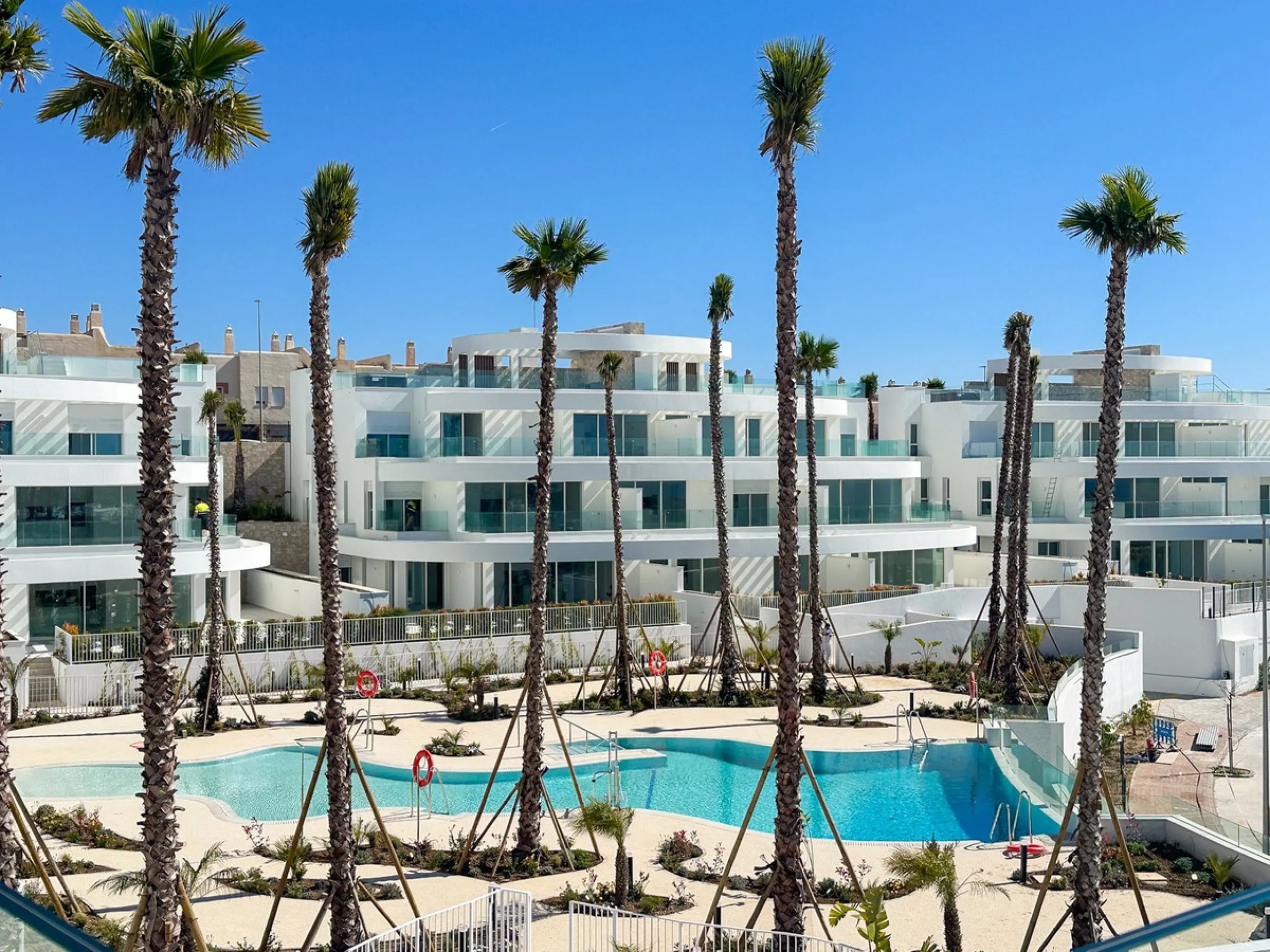 Brand new 3-bedroom apartment with sea views in La Cala de Mijas
