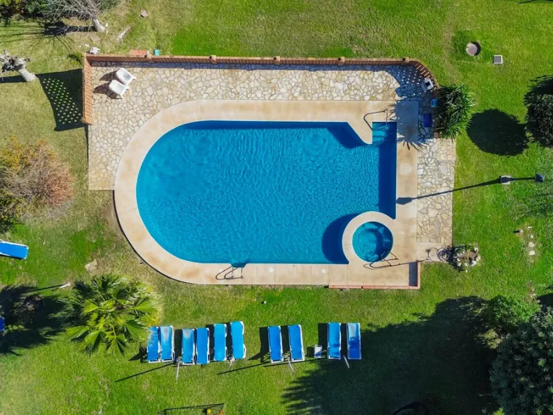 Charming detached villa located in the exclusive and highly sought-after Sohail area of Fuengirola!!