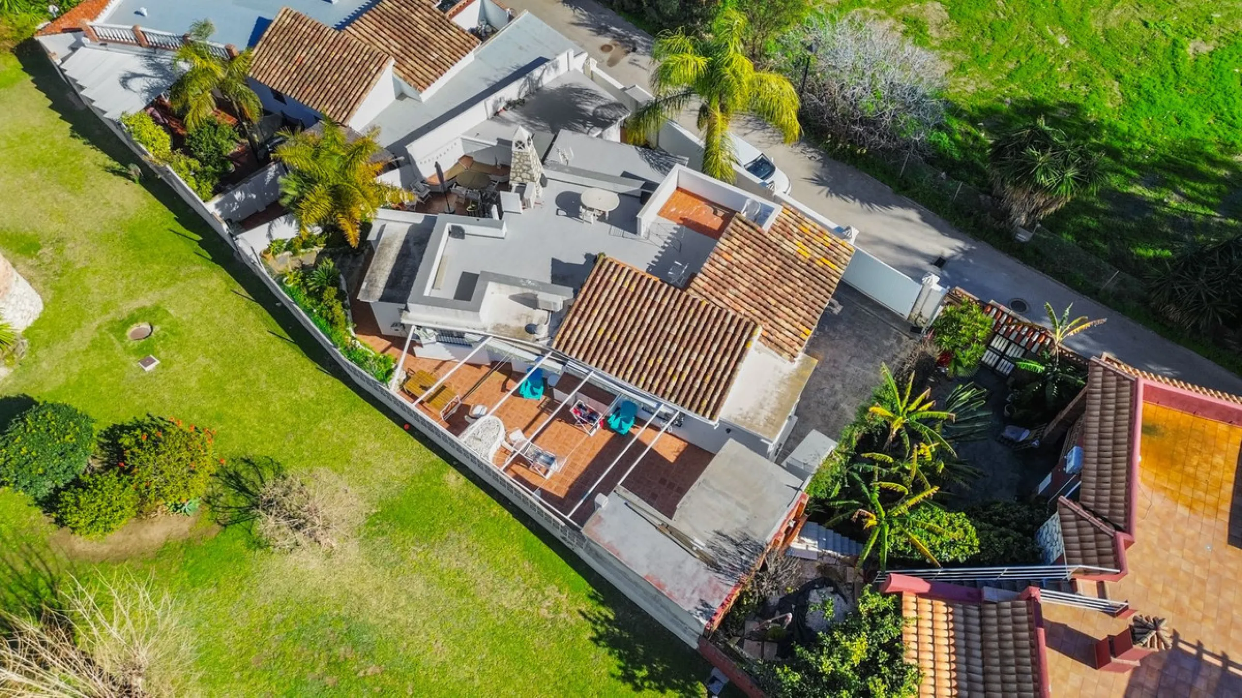 Charming detached villa located in the exclusive and highly sought-after Sohail area of Fuengirola!!
