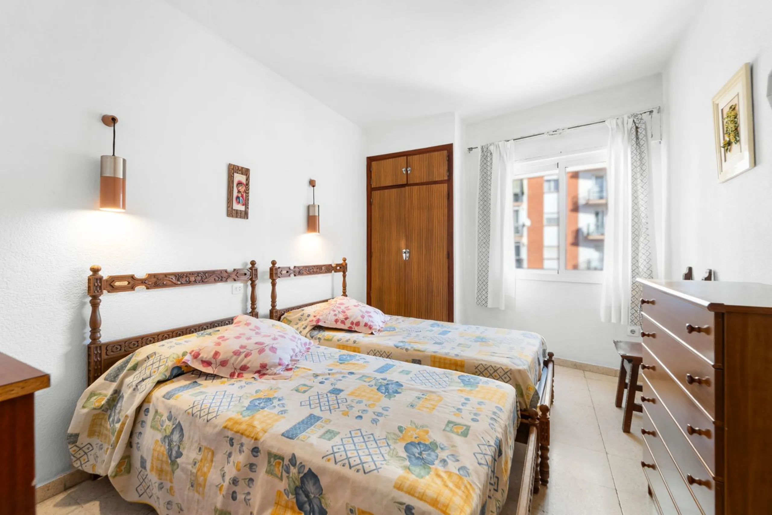 Apartment - Middle Floor Apartment в продаже в Fuengirola, Málaga. В доме 3 спален и 2 ванных комнат. Площадь дома 108 м²