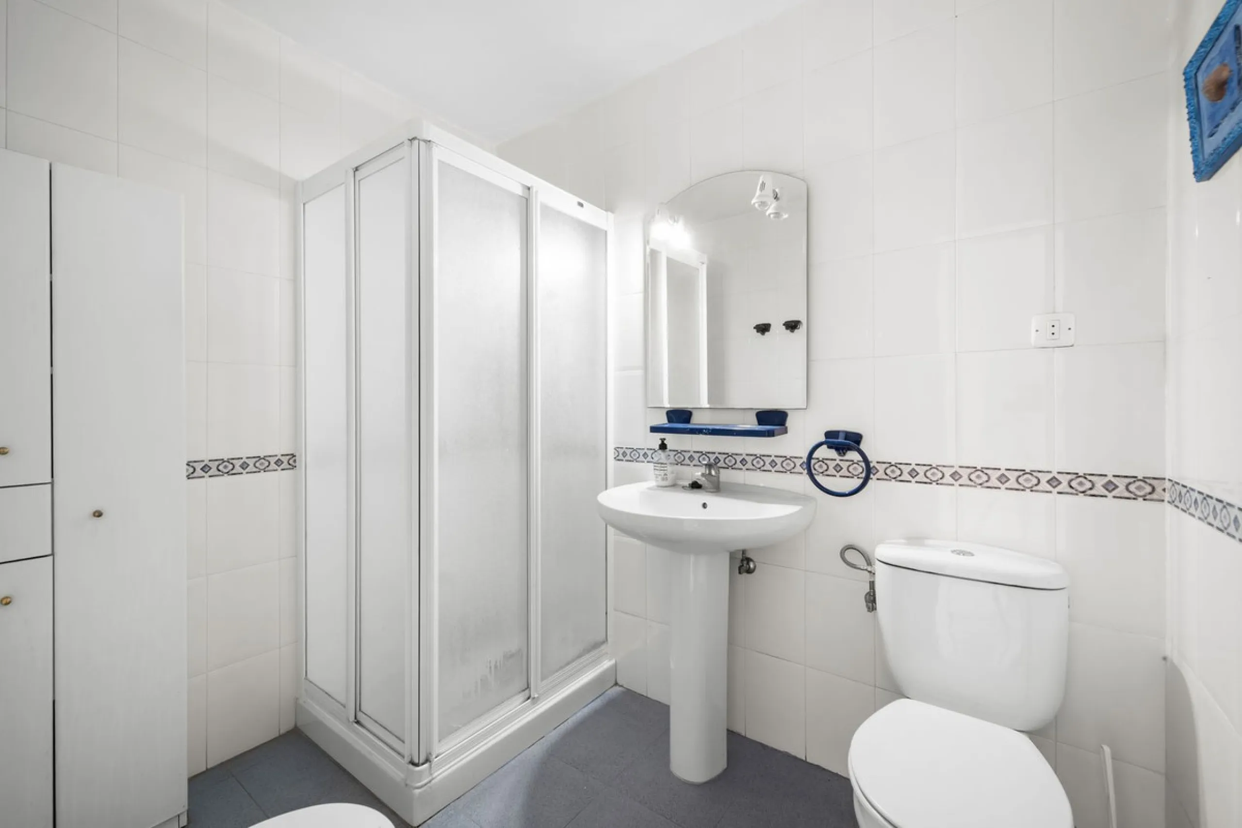 Apartment - Middle Floor Apartment в продаже в Fuengirola, Málaga. В доме 3 спален и 2 ванных комнат. Площадь дома 108 м²