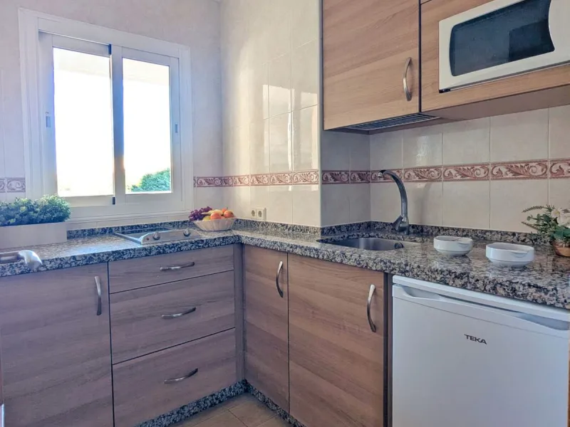 Apartment - Middle Floor Apartment в продаже в Fuengirola, Málaga. В доме 2 спален и 1 ванных комнат. Площадь дома 86 м²