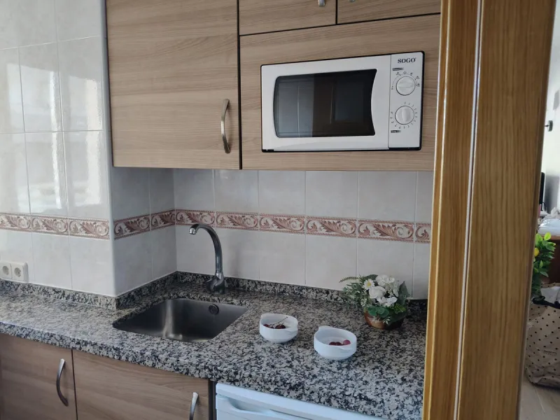 Apartment - Middle Floor Apartment в продаже в Fuengirola, Málaga. В доме 2 спален и 1 ванных комнат. Площадь дома 86 м²