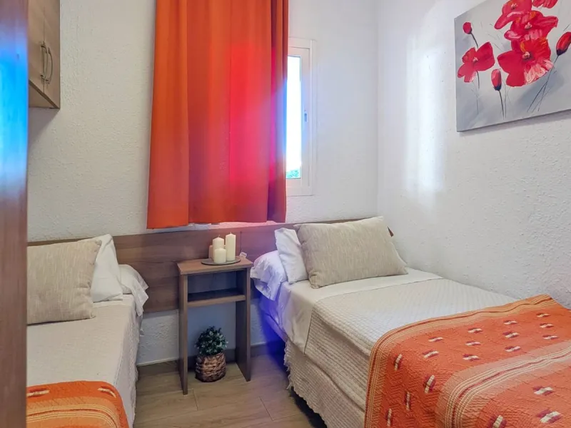 Apartment - Middle Floor Apartment в продаже в Fuengirola, Málaga. В доме 2 спален и 1 ванных комнат. Площадь дома 86 м²