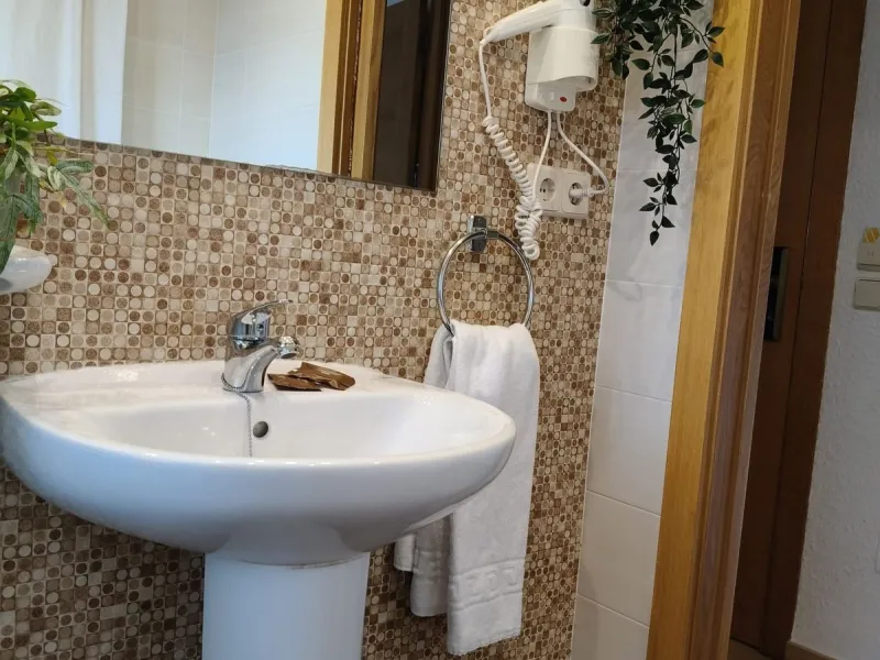 Apartment - Middle Floor Apartment в продаже в Fuengirola, Málaga. В доме 2 спален и 1 ванных комнат. Площадь дома 86 м²