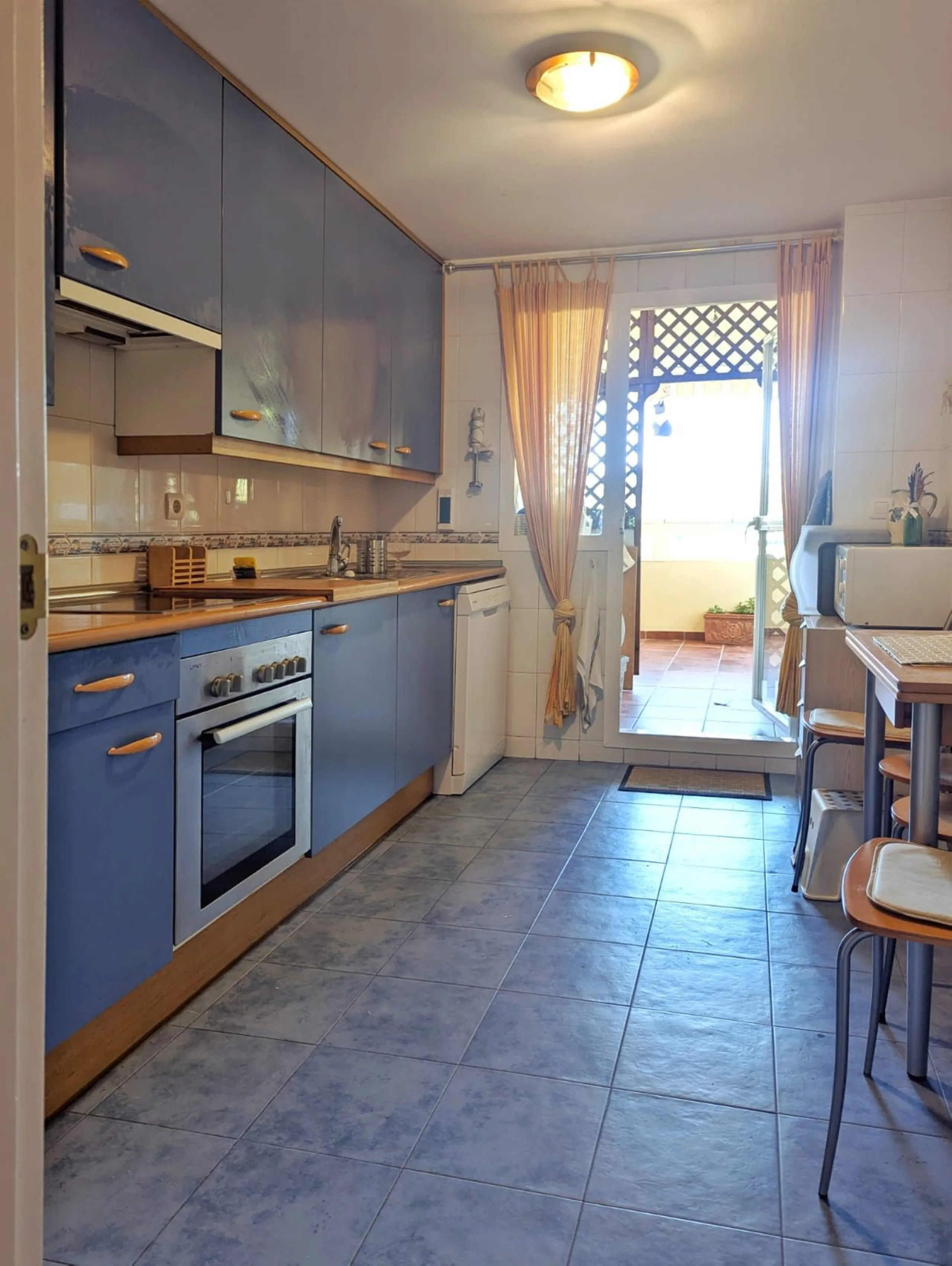 Middle Floor Apartment, Torrequebrada, Costa del Sol.
