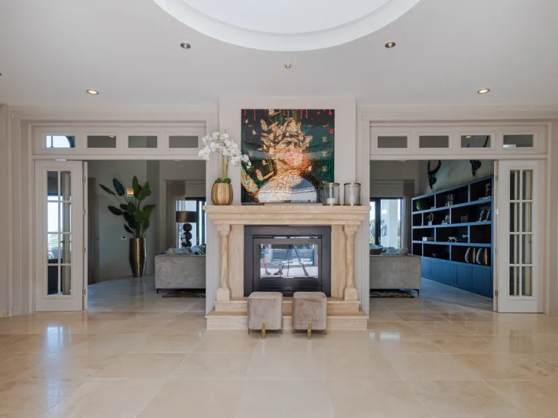 House - Detached Villa в продаже в Benahavís, Málaga. В доме 7 спален и 8 ванных комнат. Площадь дома 1014 м². Площадь участка 10100 м²