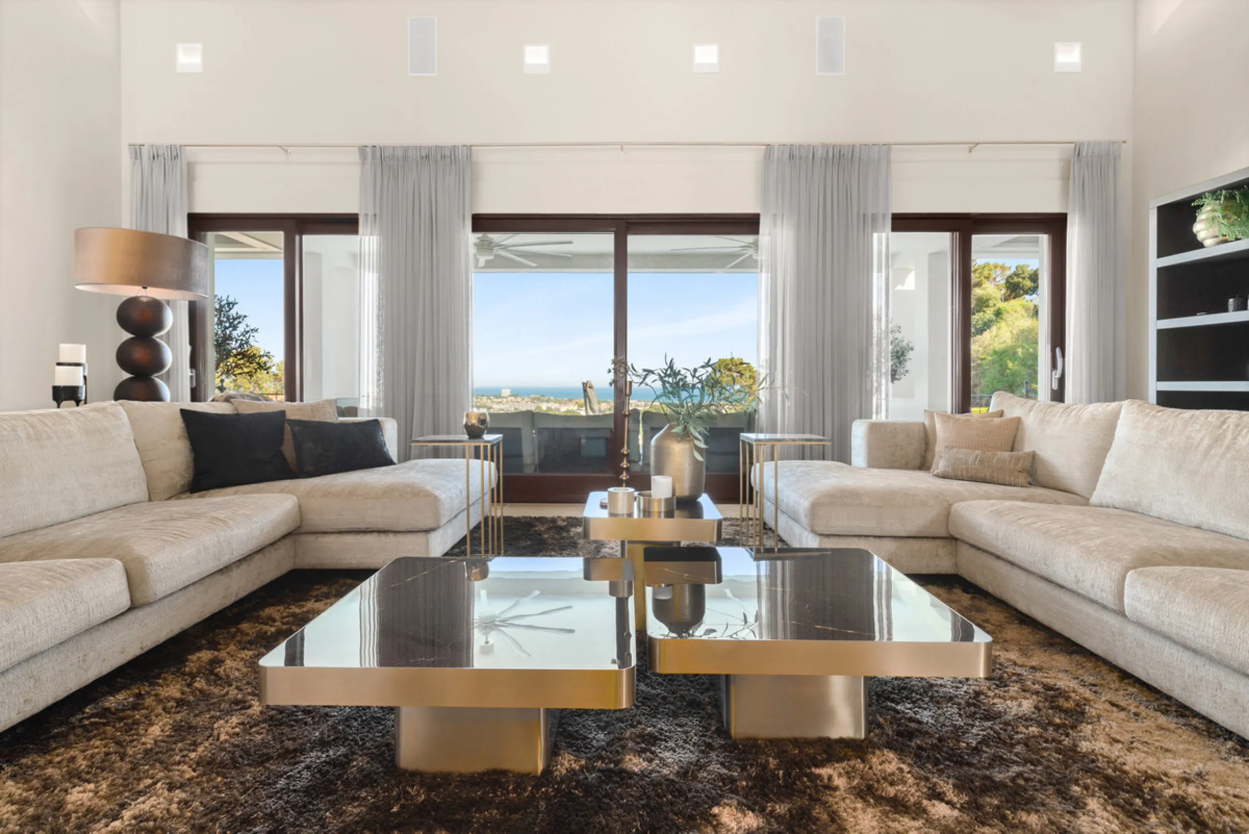House - Detached Villa в продаже в Benahavís, Málaga. В доме 7 спален и 8 ванных комнат. Площадь дома 1014 м². Площадь участка 10100 м²