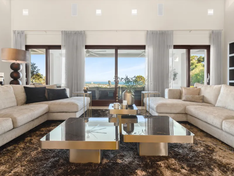 House - Detached Villa в продаже в Benahavís, Málaga. В доме 7 спален и 8 ванных комнат. Площадь дома 1014 м². Площадь участка 10100 м²