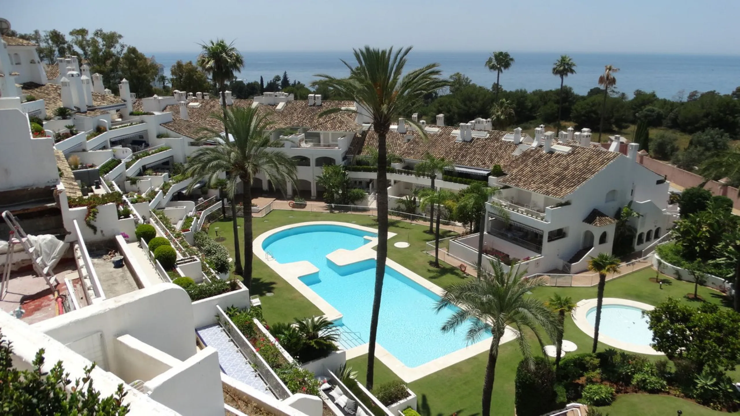 Magnificent opportunity to acquire two penthouses together.