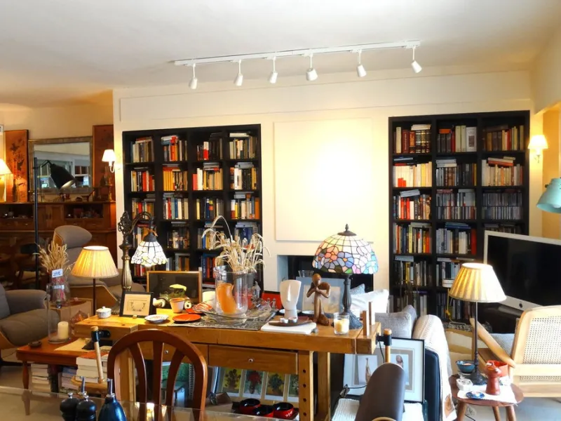 Magnificent opportunity to acquire two penthouses together.