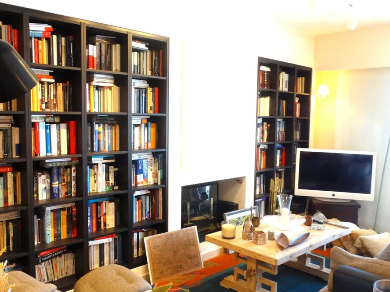 Magnificent opportunity to acquire two penthouses together.