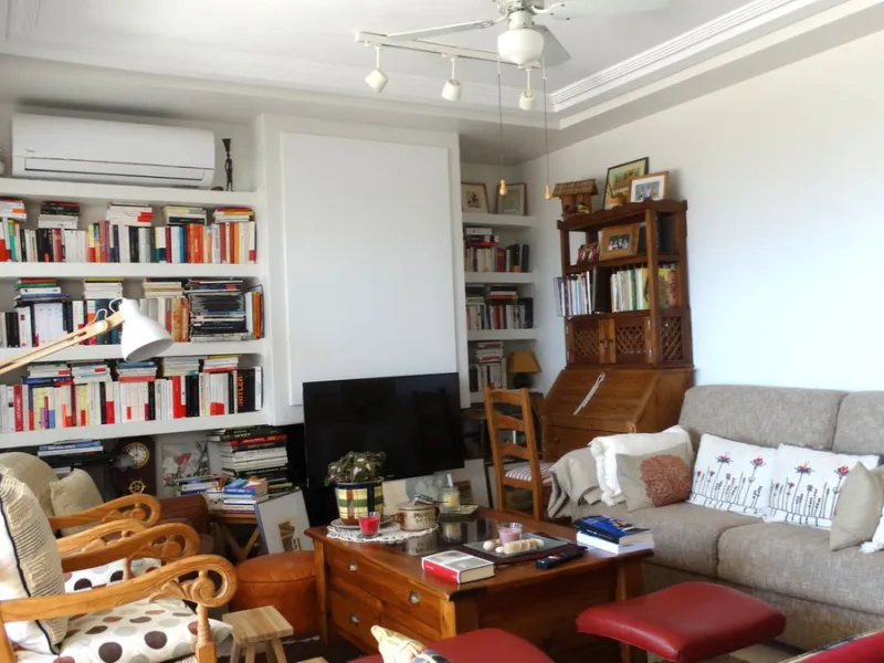Magnificent opportunity to acquire two penthouses together.