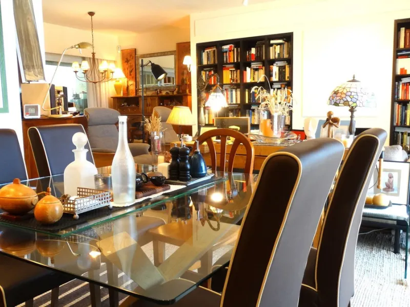 Magnificent opportunity to acquire two penthouses together.