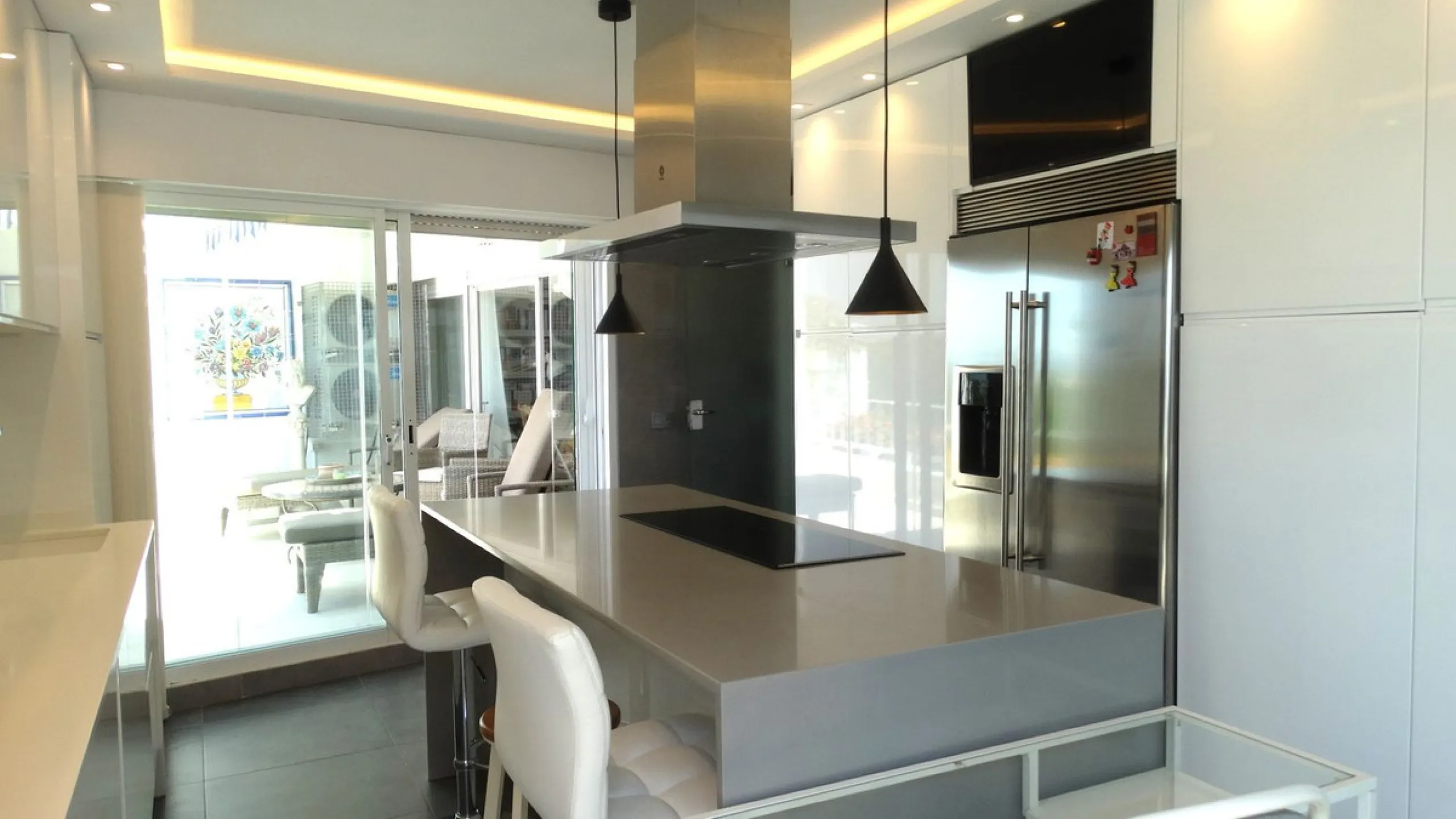 Magnificent opportunity to acquire two penthouses together.