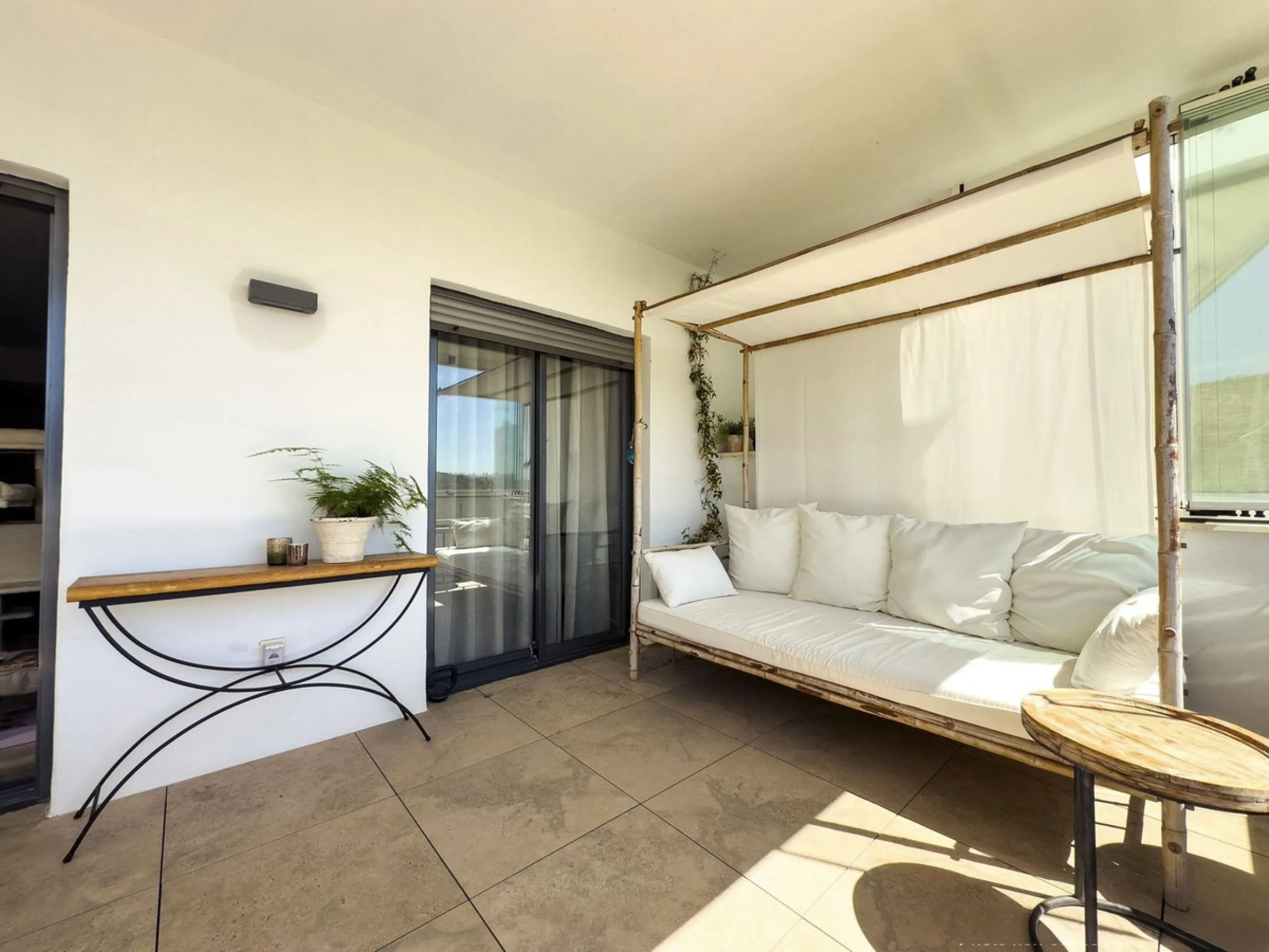 Elevated sea view apartment WITH TOURIST LICENSE!!!