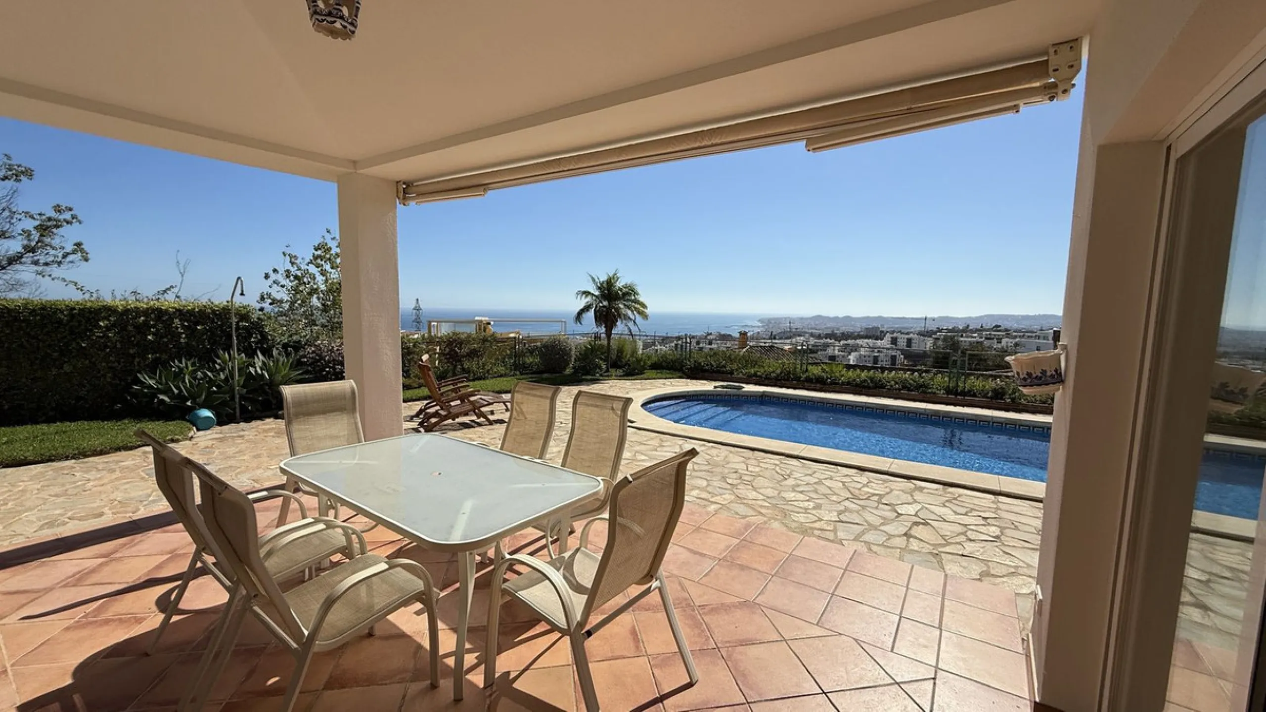 This is an exclusive opportunity to acquire a villa before renovation, saving on taxes and making your dream come true.