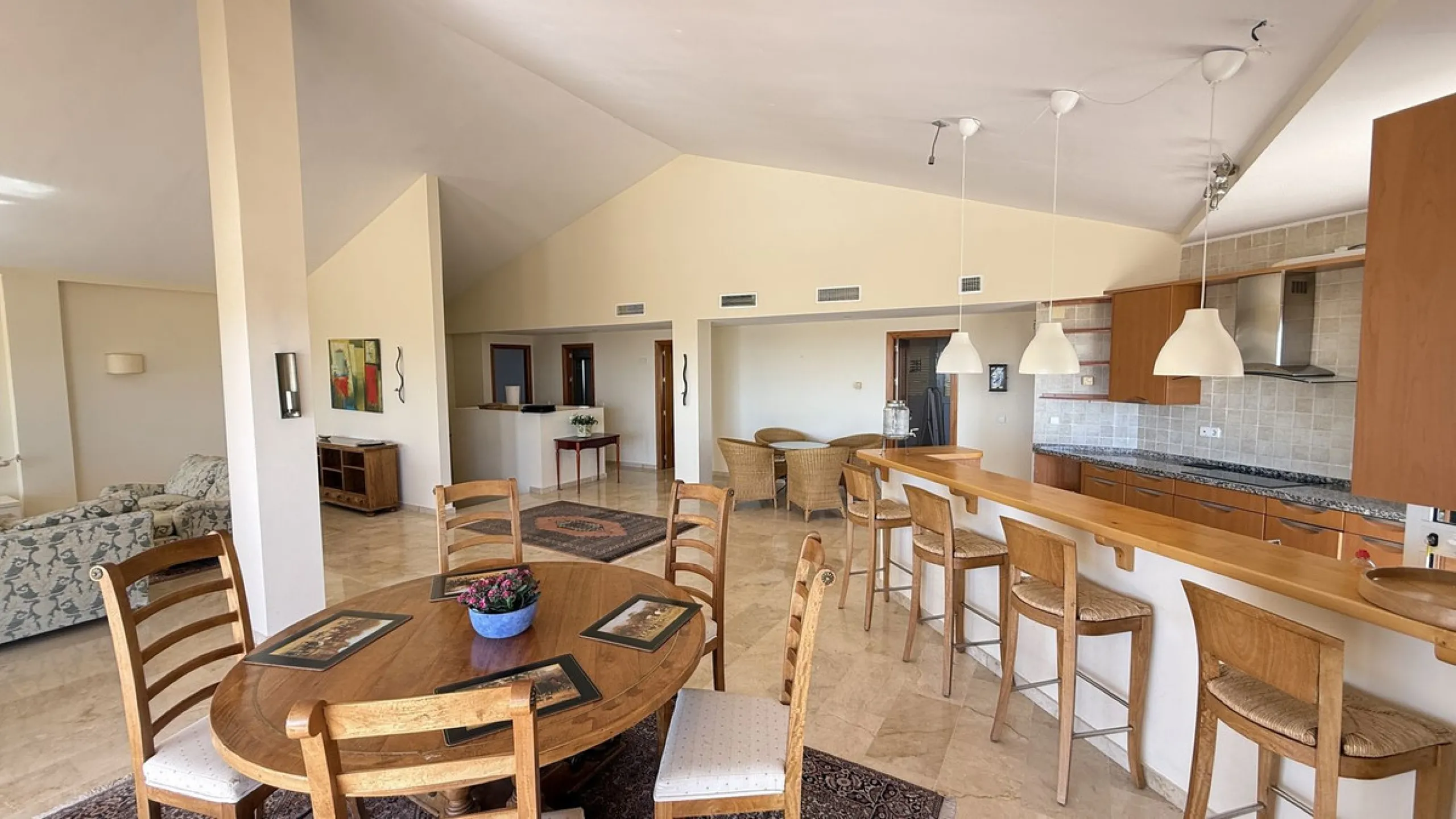 This is an exclusive opportunity to acquire a villa before renovation, saving on taxes and making your dream come true.