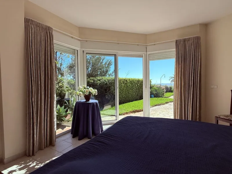 This is an exclusive opportunity to acquire a villa before renovation, saving on taxes and making your dream come true.