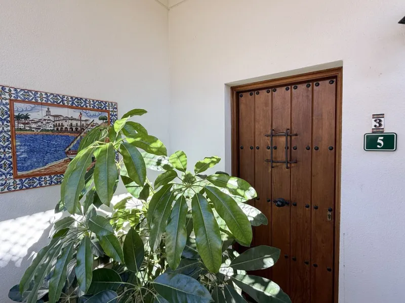 This is an exclusive opportunity to acquire a villa before renovation, saving on taxes and making your dream come true.
