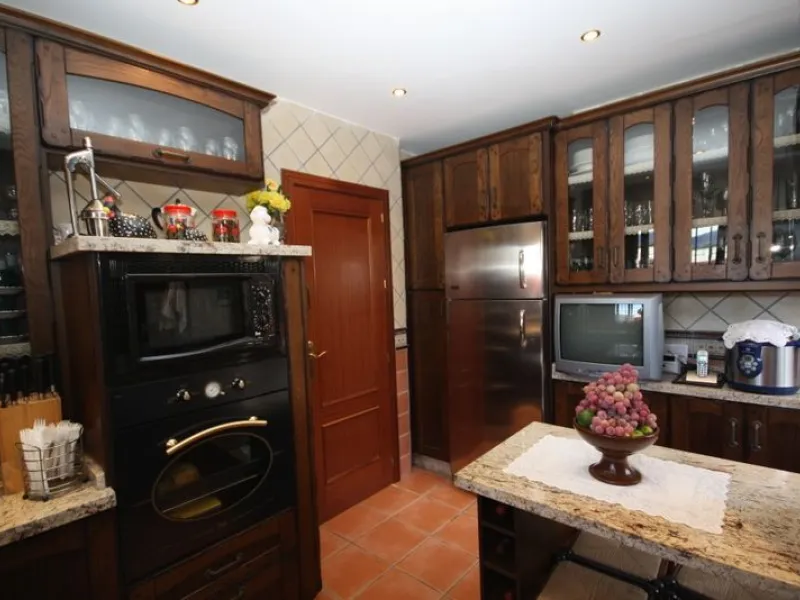 Detached villa in the beach area of El Rosario.