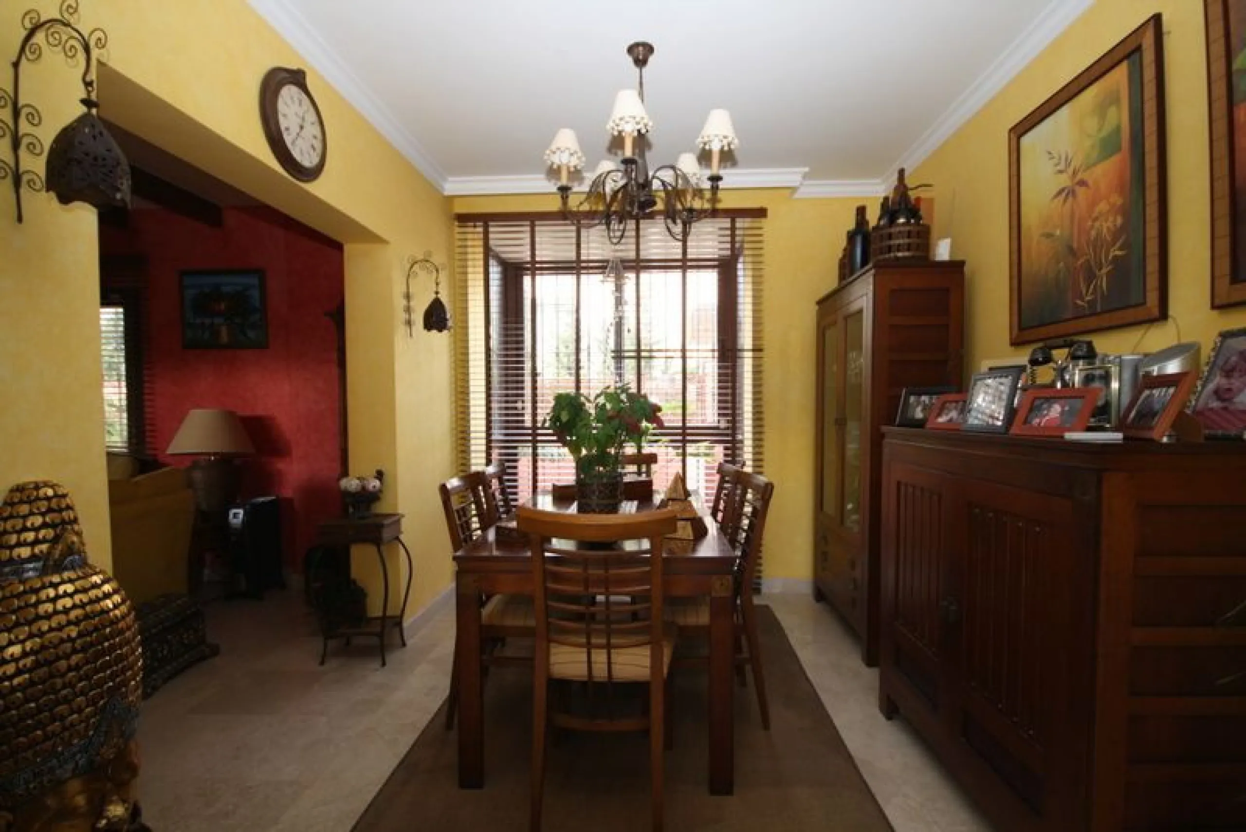Detached villa in the beach area of El Rosario.
