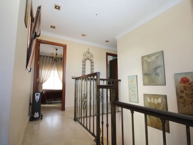 Detached villa in the beach area of El Rosario.