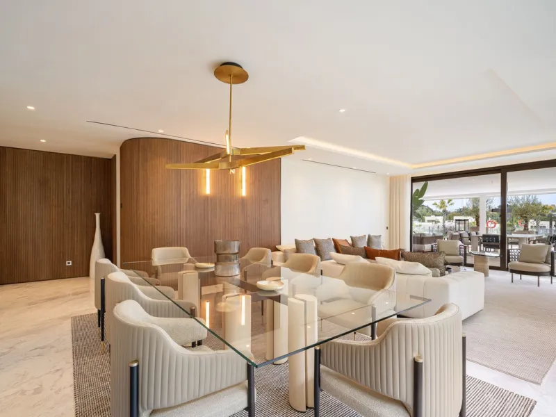 Marbella Golden Mile, Marbella
