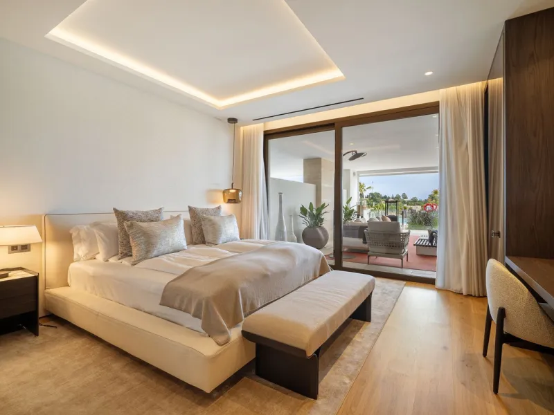 Marbella Golden Mile, Marbella