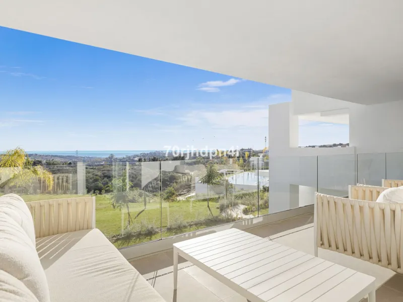 Apartment - Middle Floor Apartment в продаже в Casares, Málaga. В доме 2 спален и 2 ванных комнат. Площадь дома 84 м²