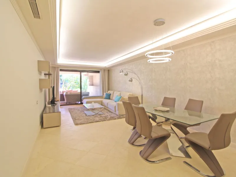 Nestled in the peaceful beachside enclave of Casasola, this charming ground-floor apartment