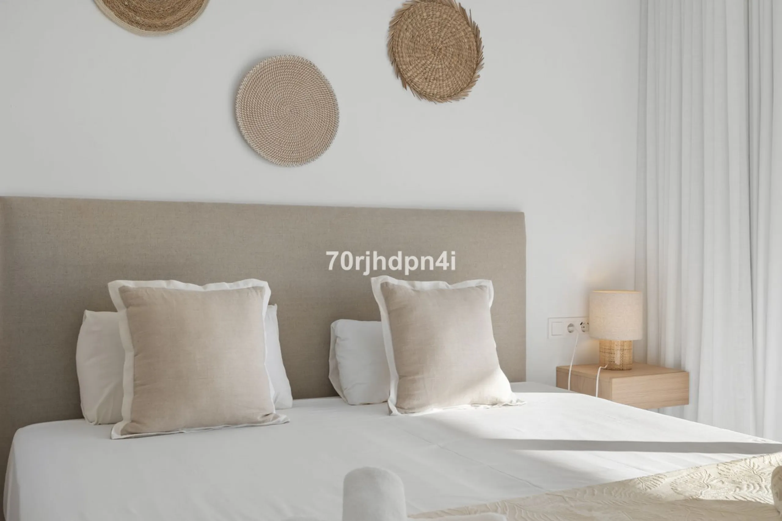 Apartment - Middle Floor Apartment в продаже в Casares, Málaga. В доме 2 спален и 2 ванных комнат. Площадь дома 84 м²