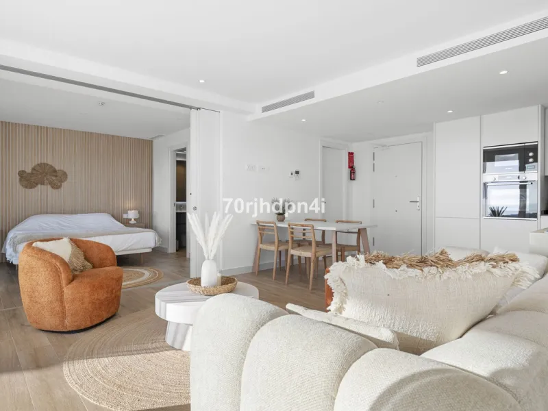 Apartment - Middle Floor Apartment в продаже в Casares, Málaga. В доме 2 спален и 2 ванных комнат. Площадь дома 84 м²