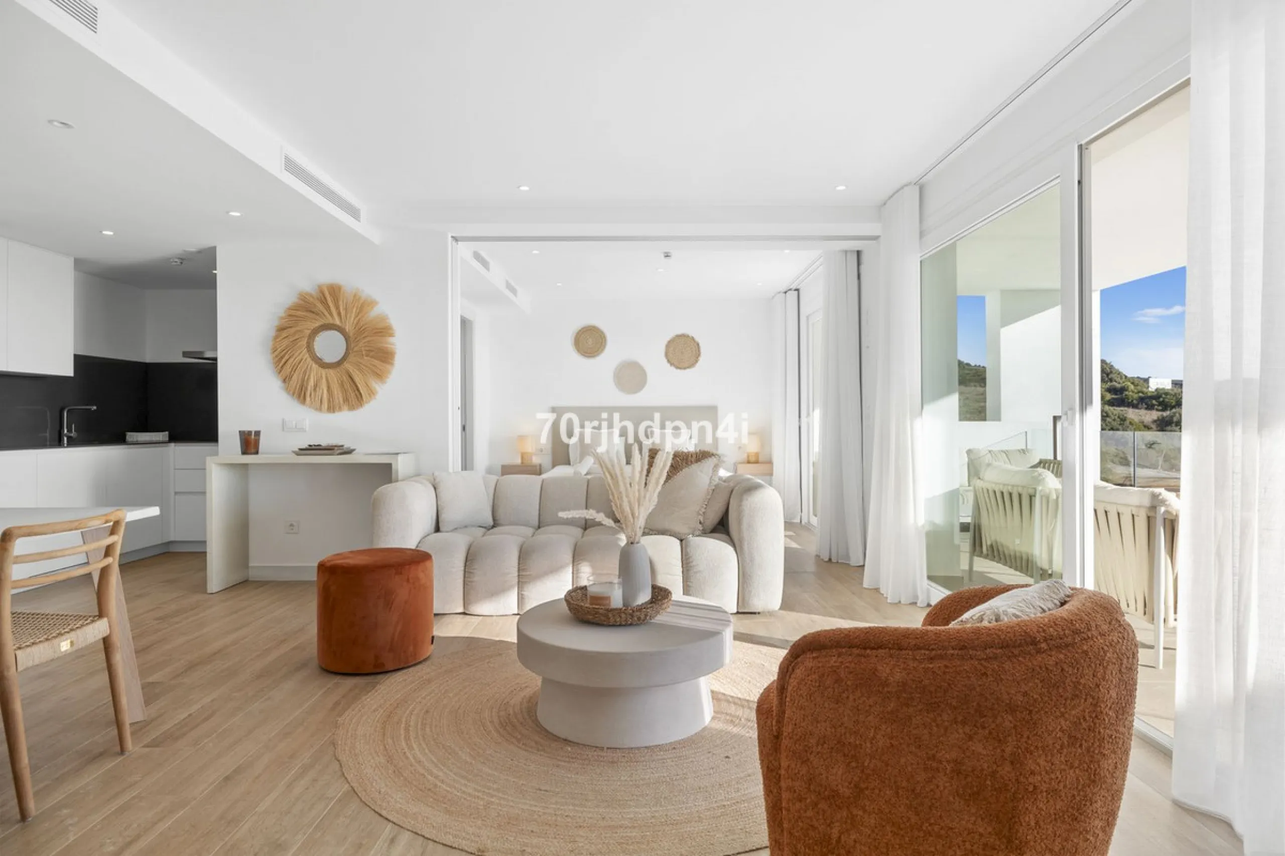 Apartment - Middle Floor Apartment в продаже в Casares, Málaga. В доме 2 спален и 2 ванных комнат. Площадь дома 84 м²