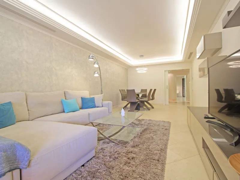 Nestled in the peaceful beachside enclave of Casasola, this charming ground-floor apartment